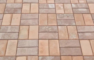 АНТИЧНАЯ БРУСЧАТКА С РОВНОЙ ПОВЕРХНОСТЬЮ