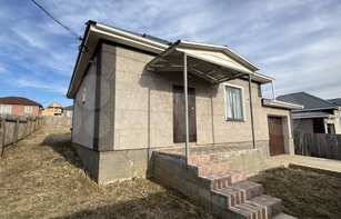 ФАСАДНАЯ ТЕРМОПАНЕЛЬ С МРАМОРНОЙ КРОШКОЙ