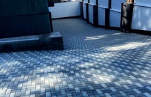 Античная неокрашенный тёмно-серый и серо-голубой