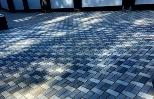 АНТИЧНАЯ БРУСЧАТКА С РОВНОЙ ПОВЕРХНОСТЬЮ