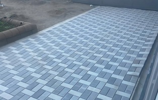 Античная неокрашенный тёмно-серый и серо-голубой