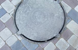 Брук с фактурой камня