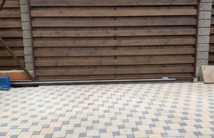 Античная с ровной поверхностью