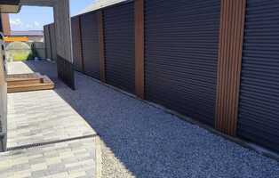 Саяны серо-голубой и тёмно-серый