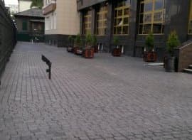 БРУСЧАТКА АРБАТСКАЯ
