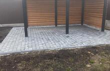 Старые камни тёмно-серый